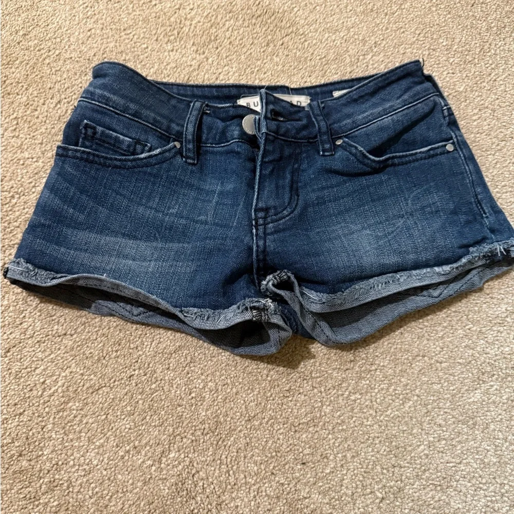 Bullhead Denim Co. Dark Wash Denim Women’s Shorts